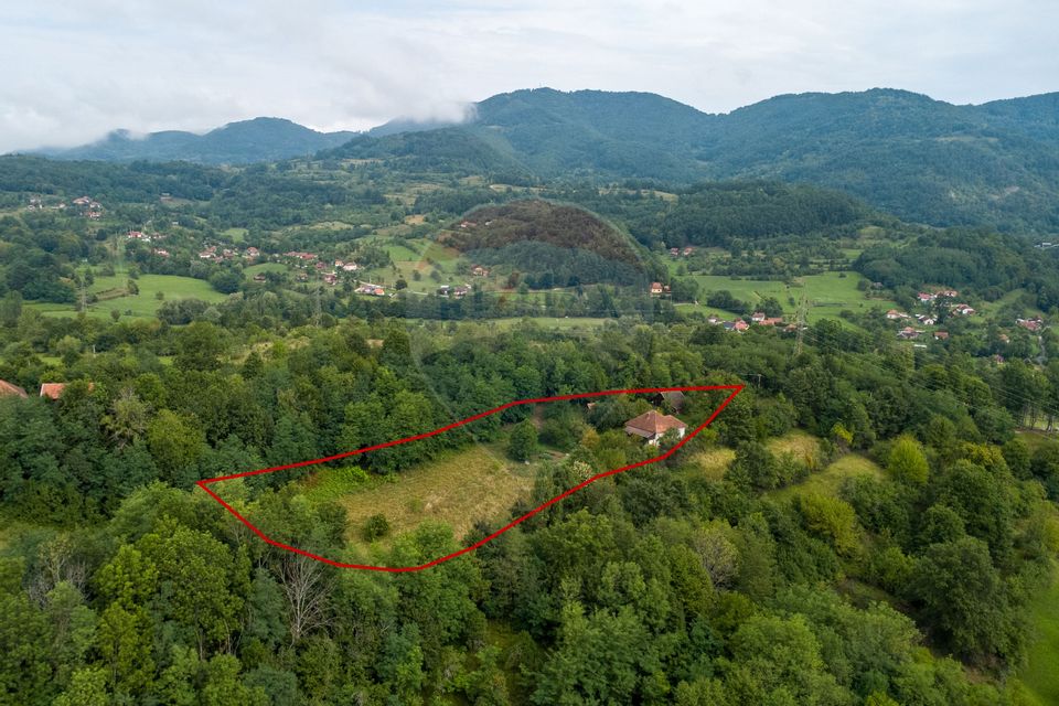 Casă / Vilă cu 3 camere de vânzare