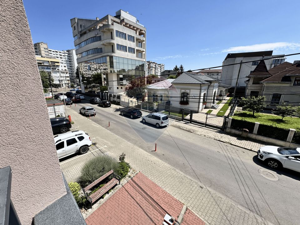 Apartament cu 3 camere de vânzare-ultracentral-TOPAZ RESIDENCE