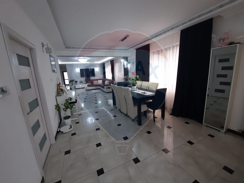 6 room House / Villa for sale, Est area