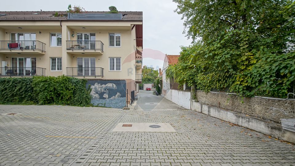 4 room Apartment for sale, Blumana area