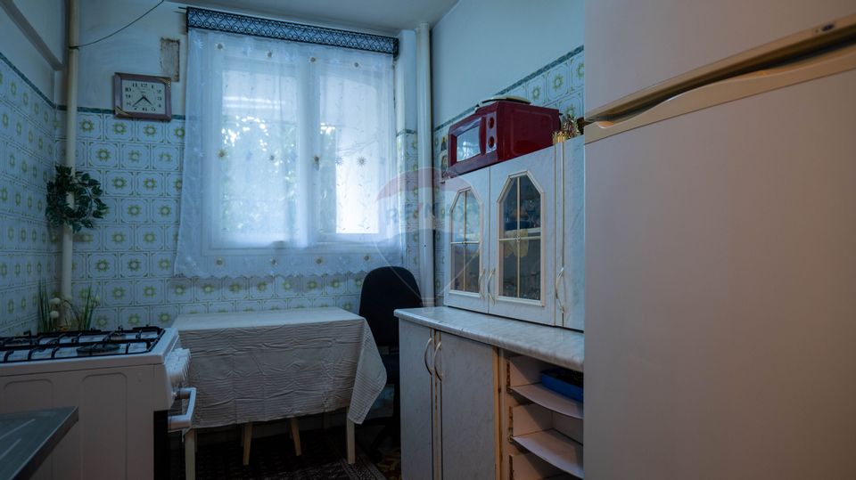 Oferta - Vanzare apartament 2 camere,  în zona Basarabia