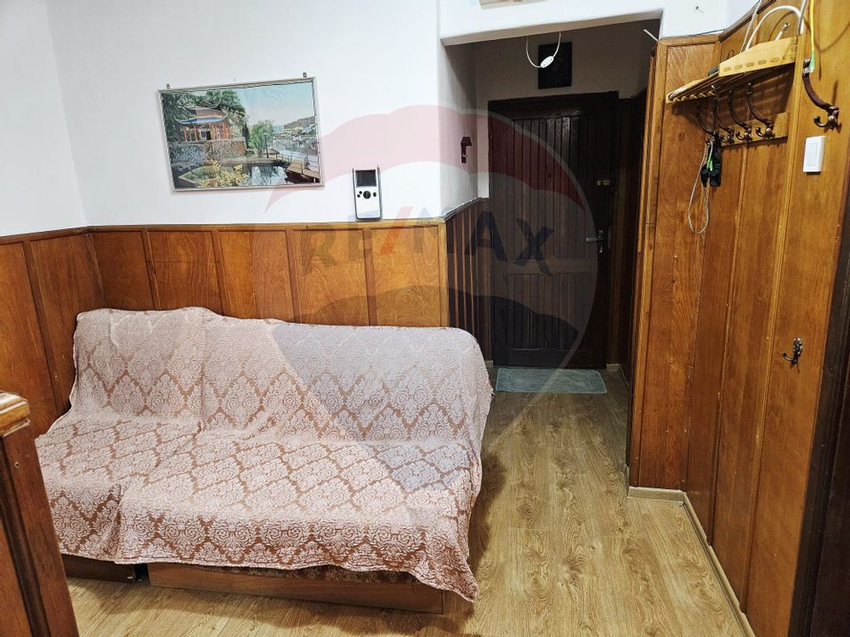 4 CAMERE de INCHIRIAT - clasic- Zizinului 30, bloc 33-5din 8!