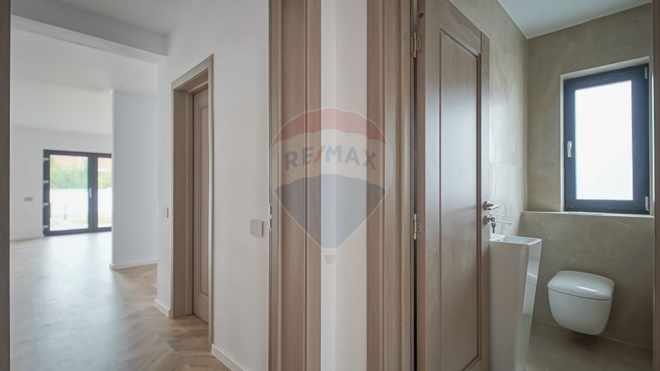 4 room House / Villa for sale, Stupini area