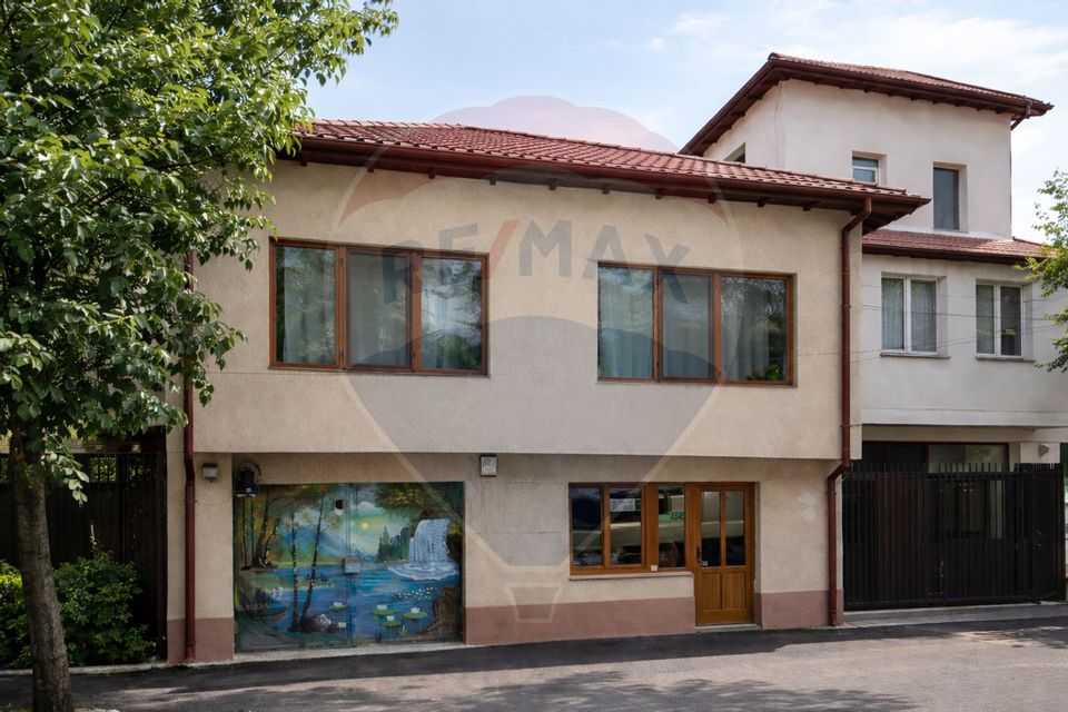 117.12sq.m Commercial Space for sale, Tomis II area