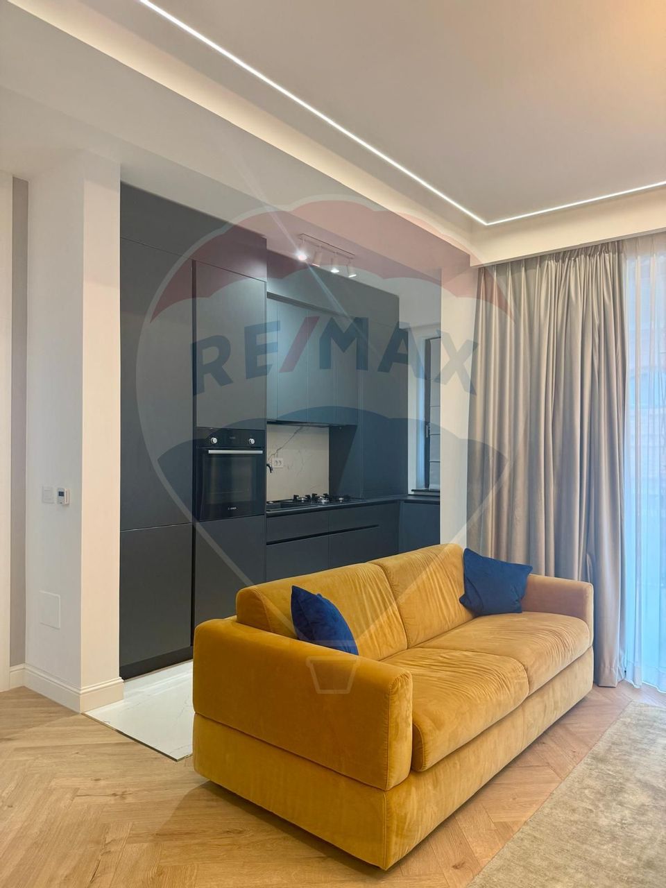 Apartament cu 2 camere de închiriat în zona Ultracentral