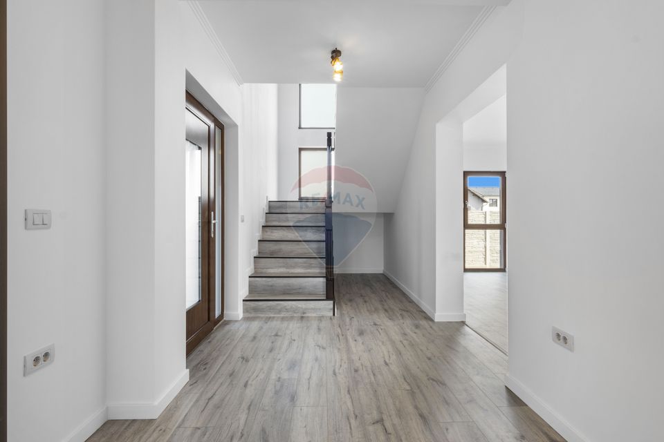 7 room House / Villa for sale