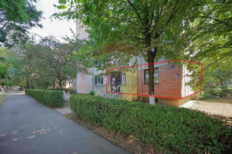 Apartament cu spațiu comercial, diverse destinații, vânzare, Rogerius