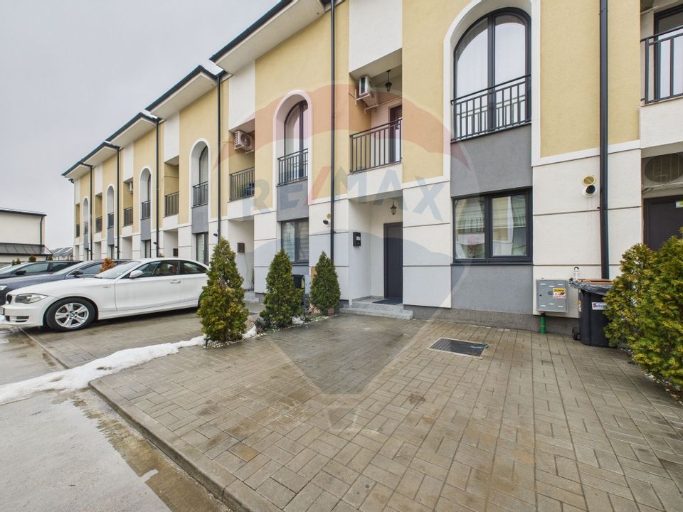 Vila cu 5 camere de vânzare în Bragadiru Strada Safirului