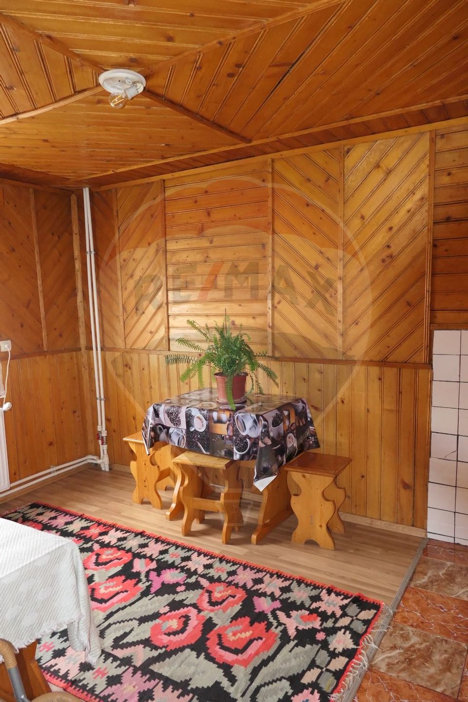 Casă / Vilă cu 9 camere de vânzare în zona Central