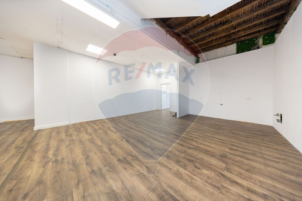 537sq.m Commercial Space for sale, Vlahuta area