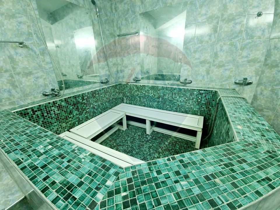 16 room Hotel / Pension for sale