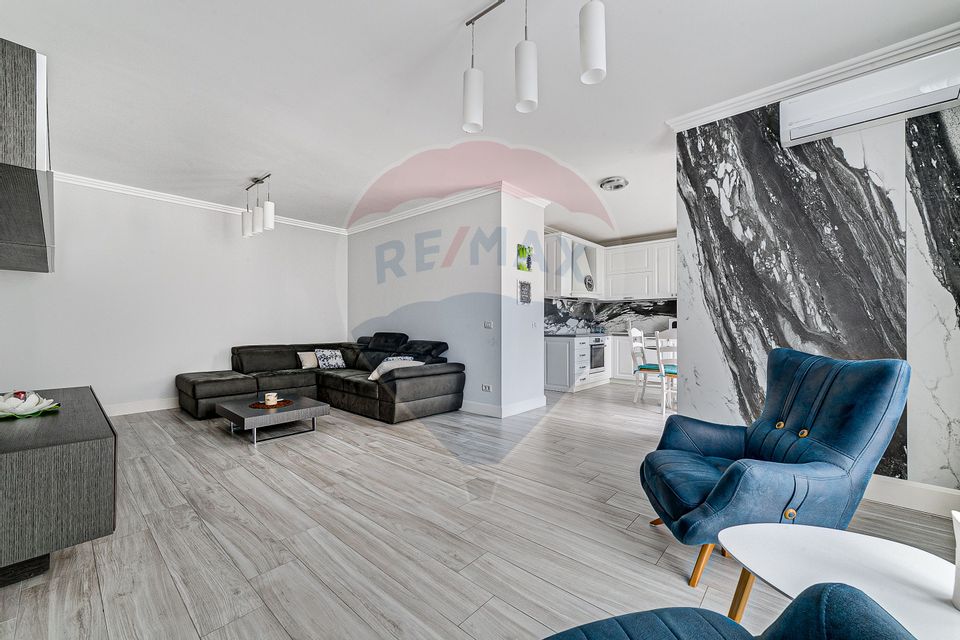 Apartament spațios cu terasa si vedere spre Mureș + loc de parcare