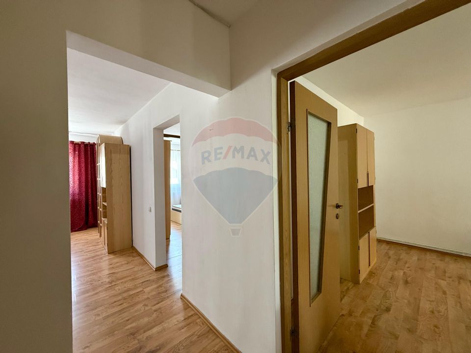 Apartament spațios de 2 dormitore + living open space