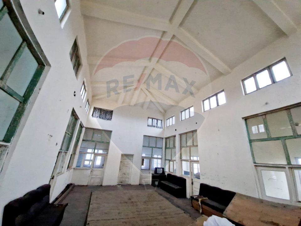 354sq.m Commercial Space for rent, Central area