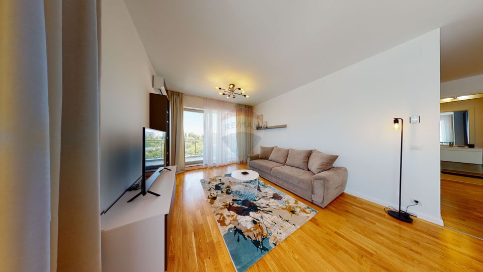 Bright apartment with 2 rooms and parking in Luxuria Domenii Residence