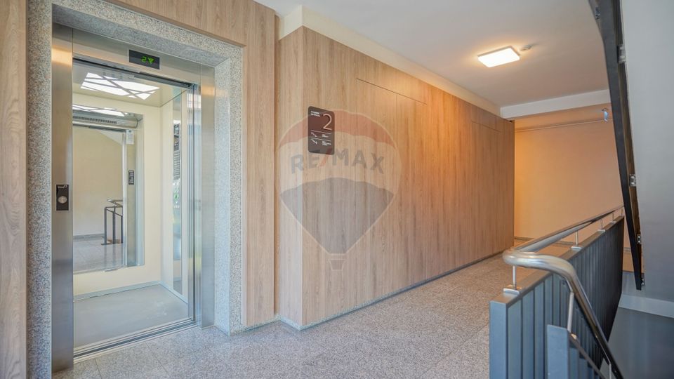 2 room Apartment for rent, Tractorul area