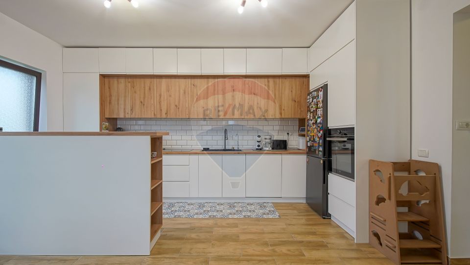 Casă individuală de vânzare în Hărman – modernă, spațioasă și complet