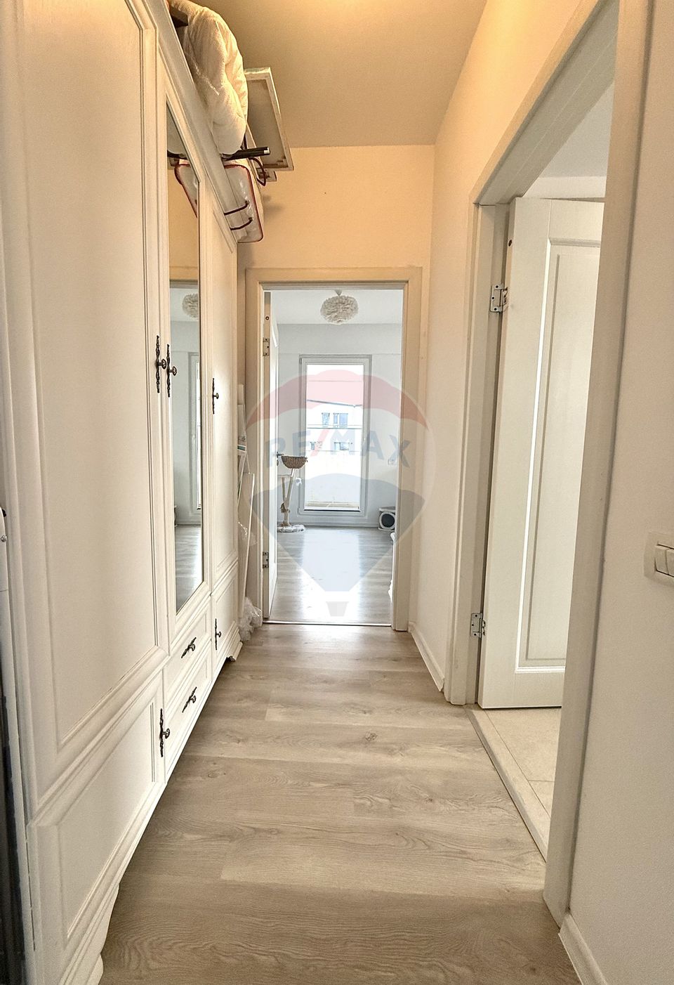 Apartament cu 2 camere de vânzare în zona Mamaia Nord