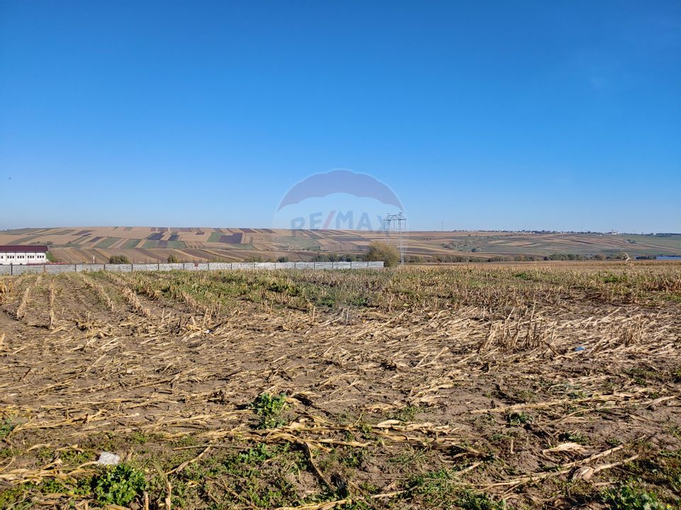 Land 34,377sqm Suceava / Strada Principala