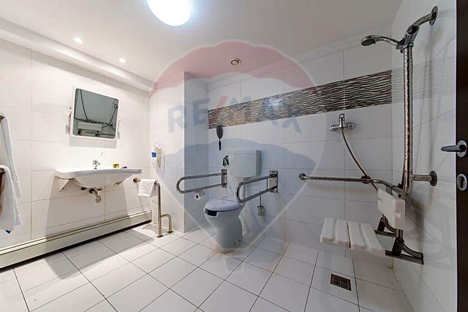 Hotel  cu 76 camere de vânzare în zona Libertatii Marriot