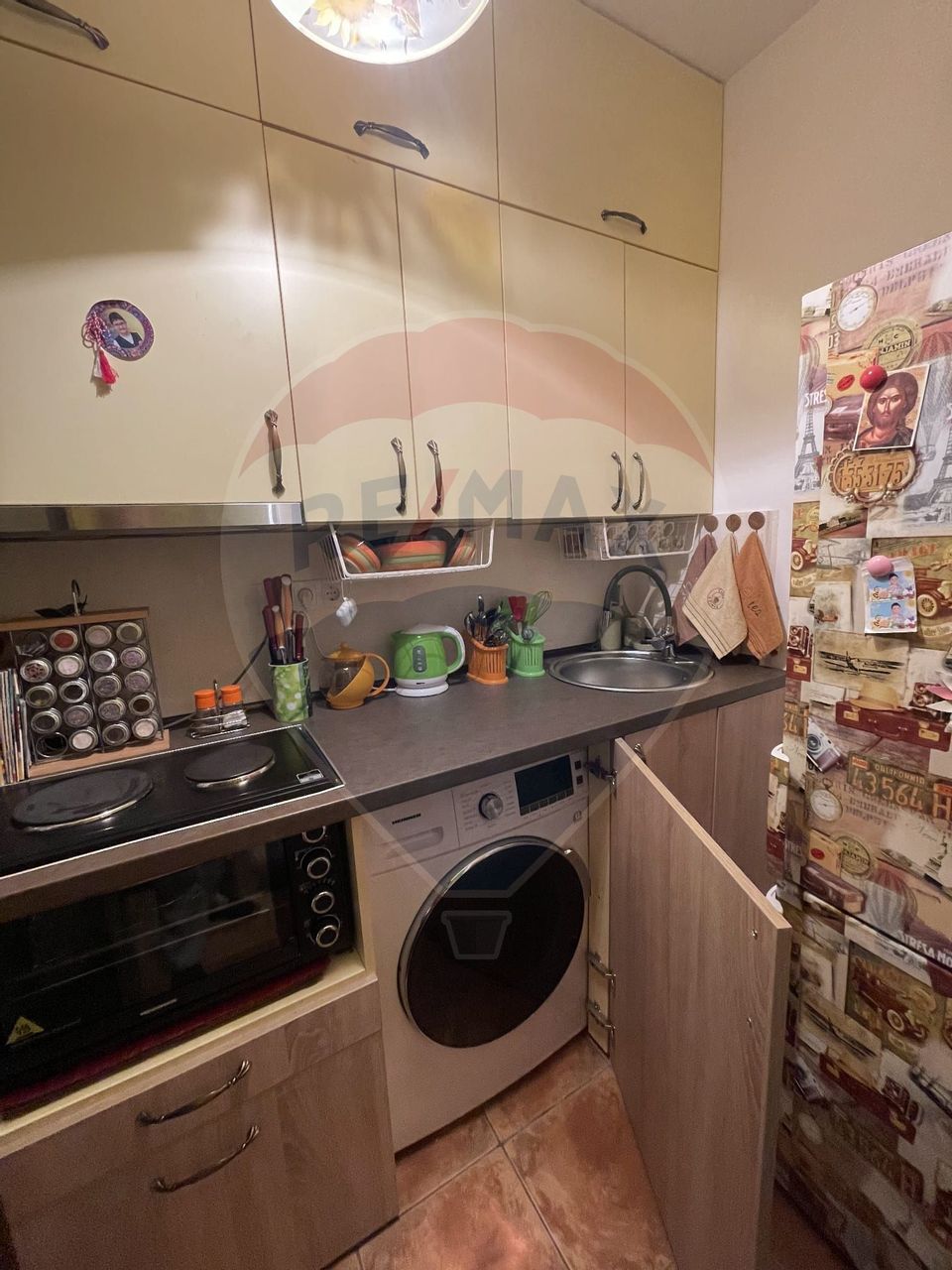 Apartament cu 2 camere de vânzare în zona Republicii