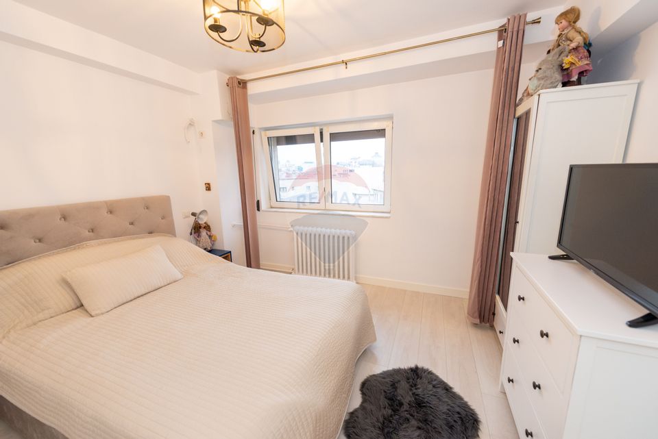 4-room apartment for rent, detached, Palace of Parliament