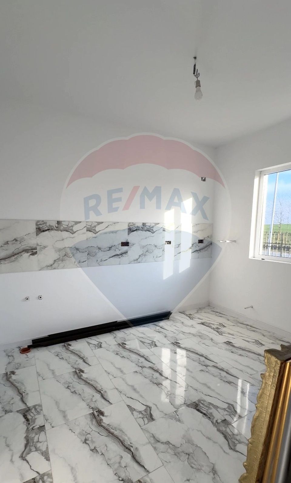 3 room House / Villa for sale