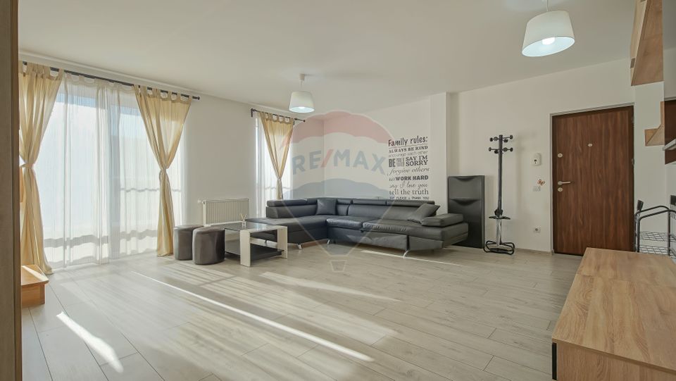 REZERVAT -  Apartament cu 3 camere, de vânzare, Râșnov - Comision 0%