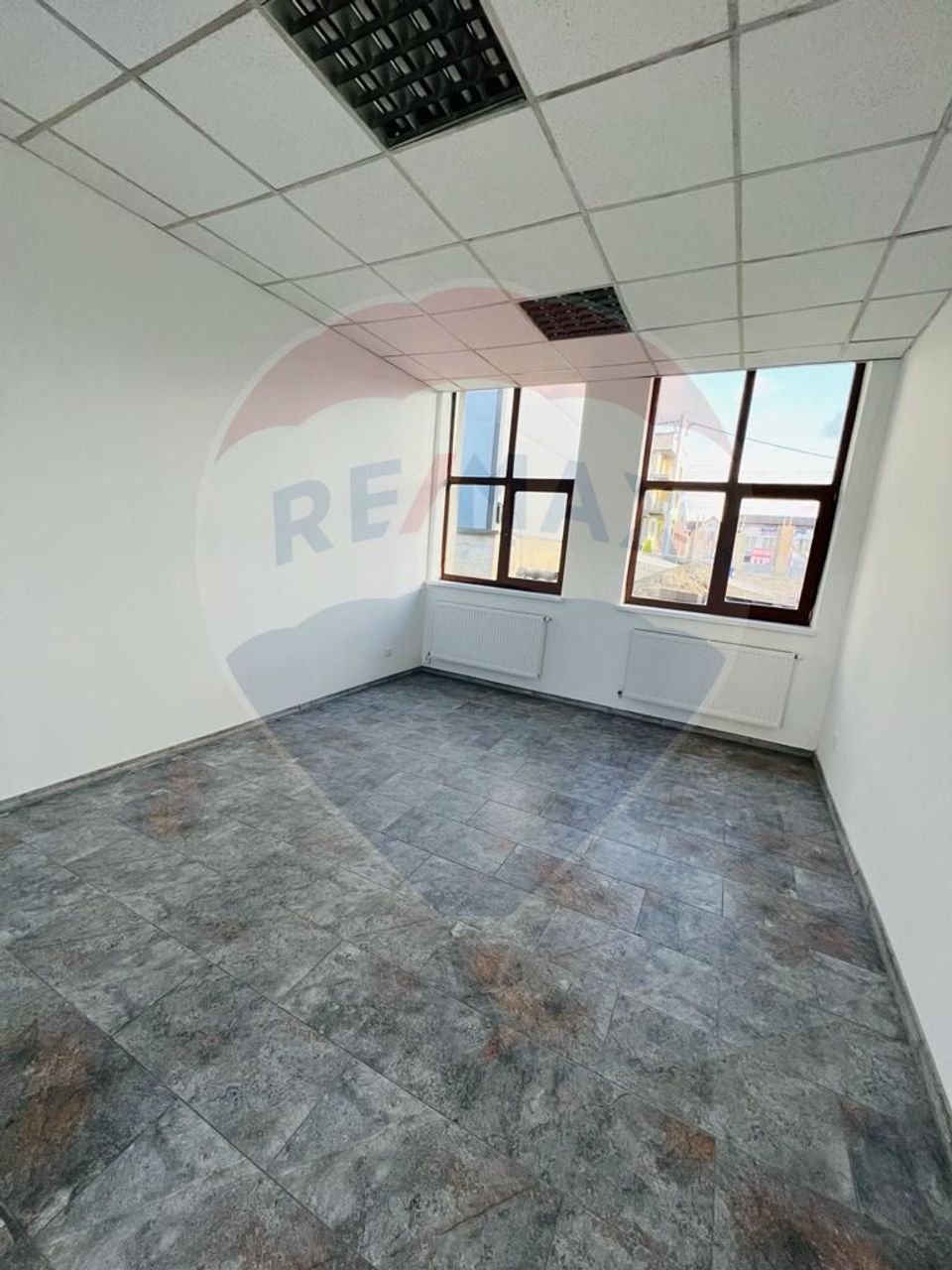 77sq.m Office Space for rent, Burdujeni area