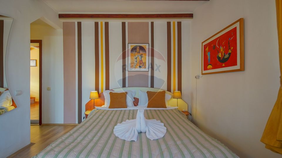 Casă / Vilă de vânzare în Râșnov, afacere-Pensiune clasificată