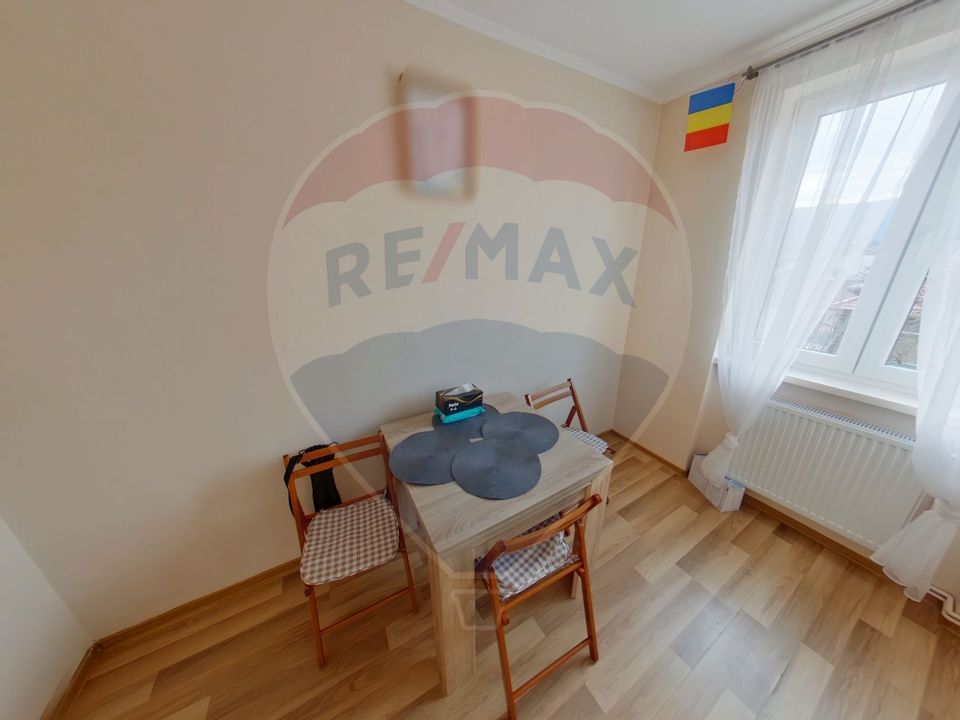 3 room Apartment for sale