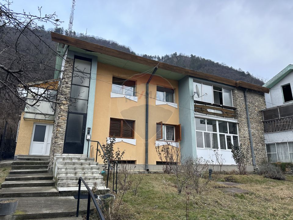 4 room Apartment for sale, Central area