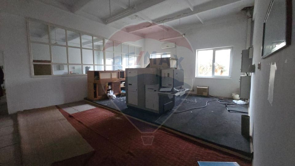 759sq.m Office Space for rent, Sud area
