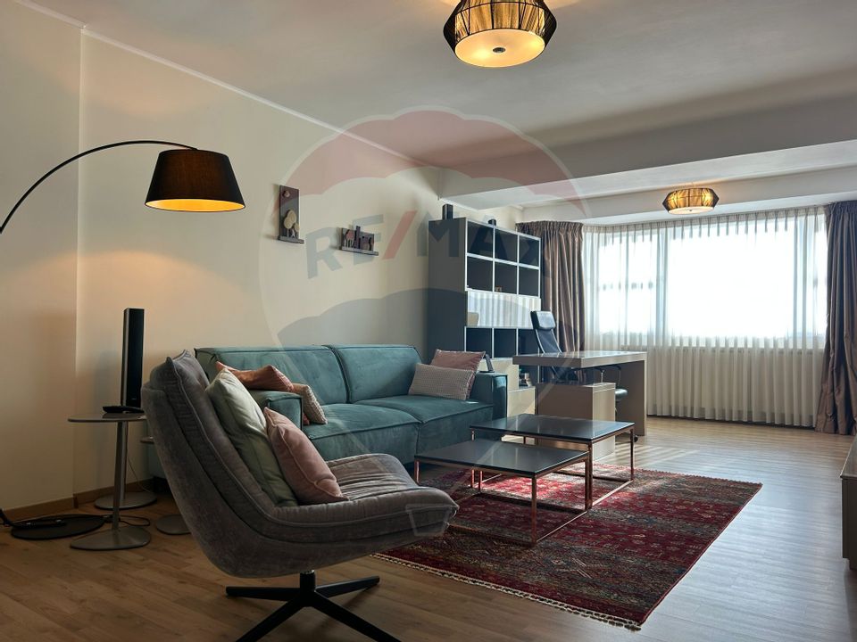 De vanzare apartament de lux pe Blvd. Decebal