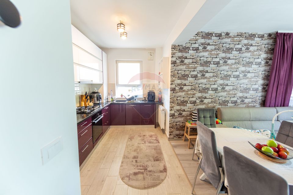 Apartament cu 3 camere, grădină proprie și parcare – Casa Nobel