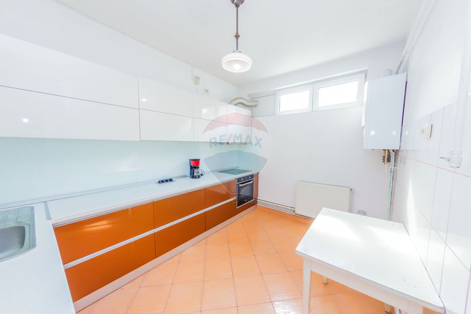 6 room House / Villa for sale, Progresul area