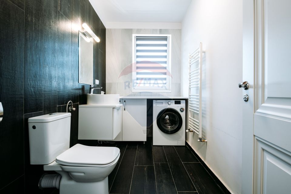 Apartament penthouse pe doua niveluri (4 camere)