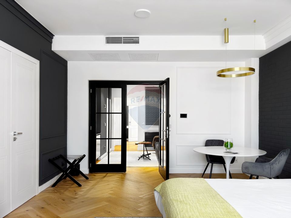 Vedere directă spre Piața Unirii, finisaje lux, apart. chirie, 97.6 mp