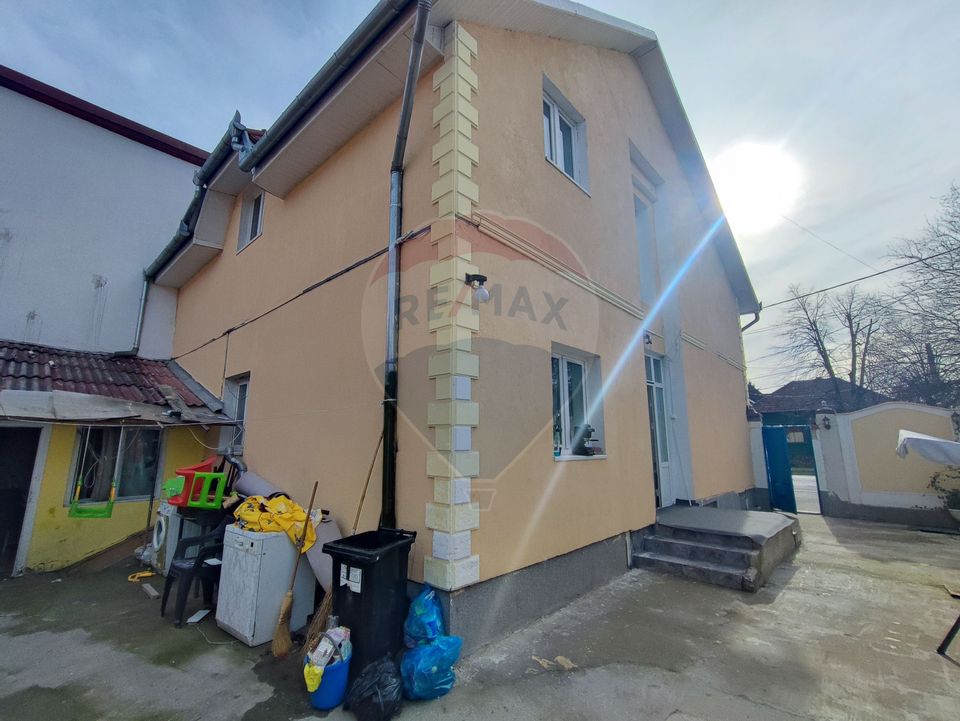 5 room House / Villa for sale, Central area