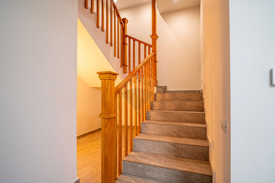 7 room House / Villa for sale, Central area