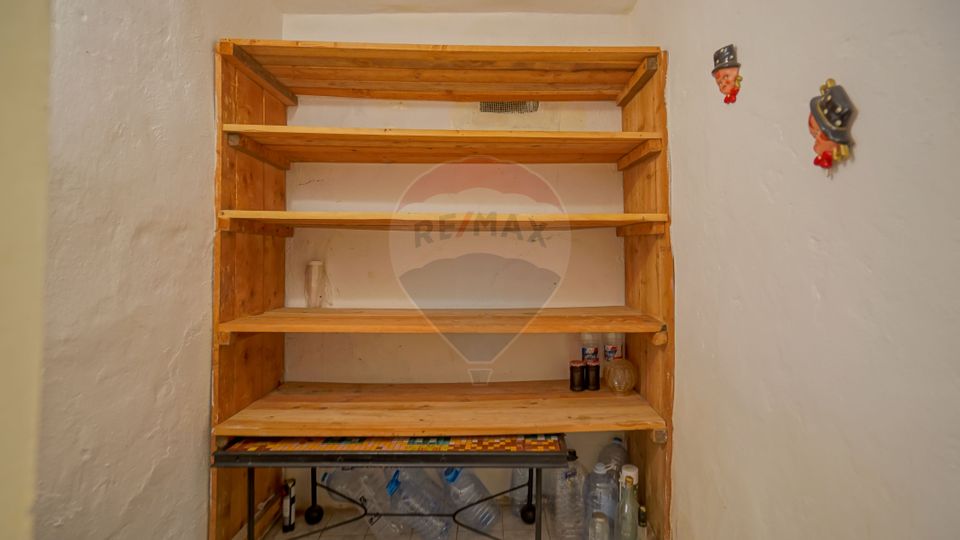 Casă cu 4 camere de vânzare in Racos, COMISION 0%!