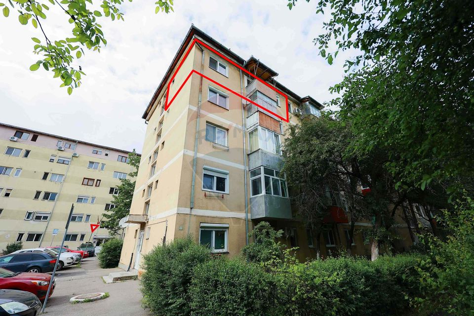 Apartament cu 2 camere de vânzare în zona Rogerius