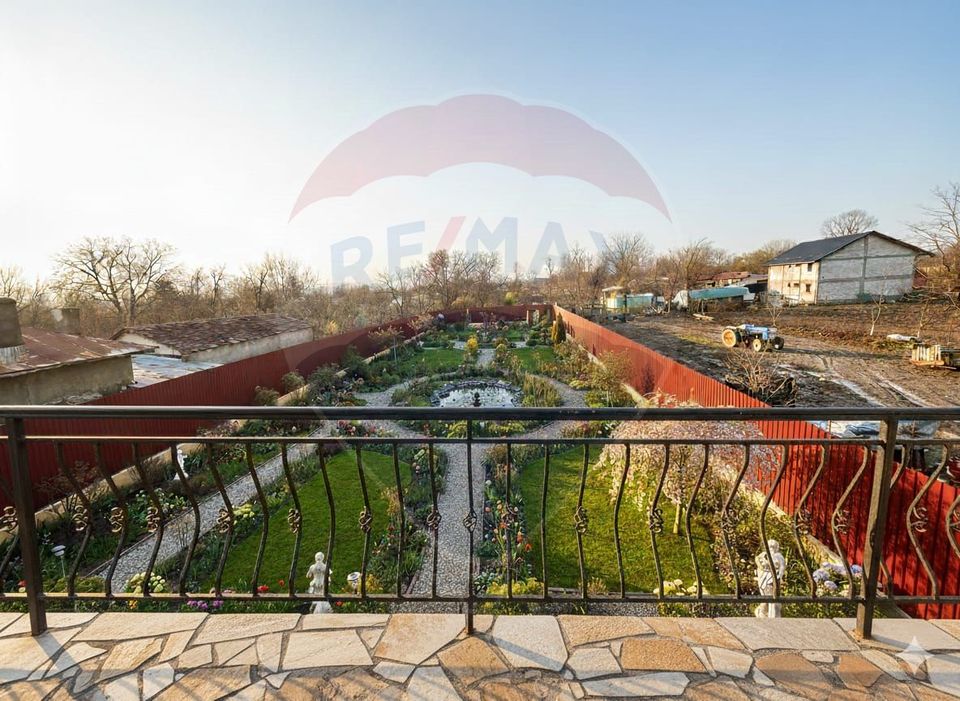 Investitie/Vanzare-  Vilă cu 5 camere la 45 minute de Bucuresti