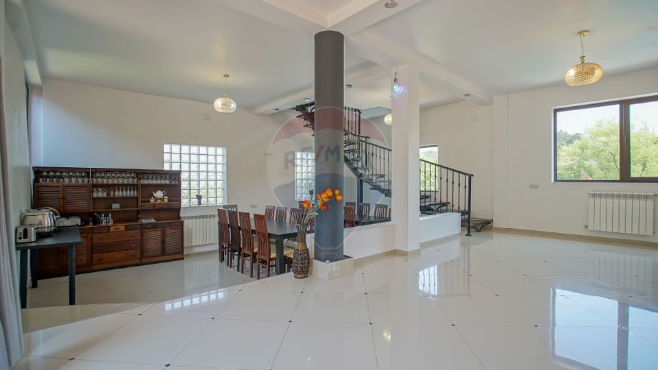 9 room House / Villa for rent, Turches area