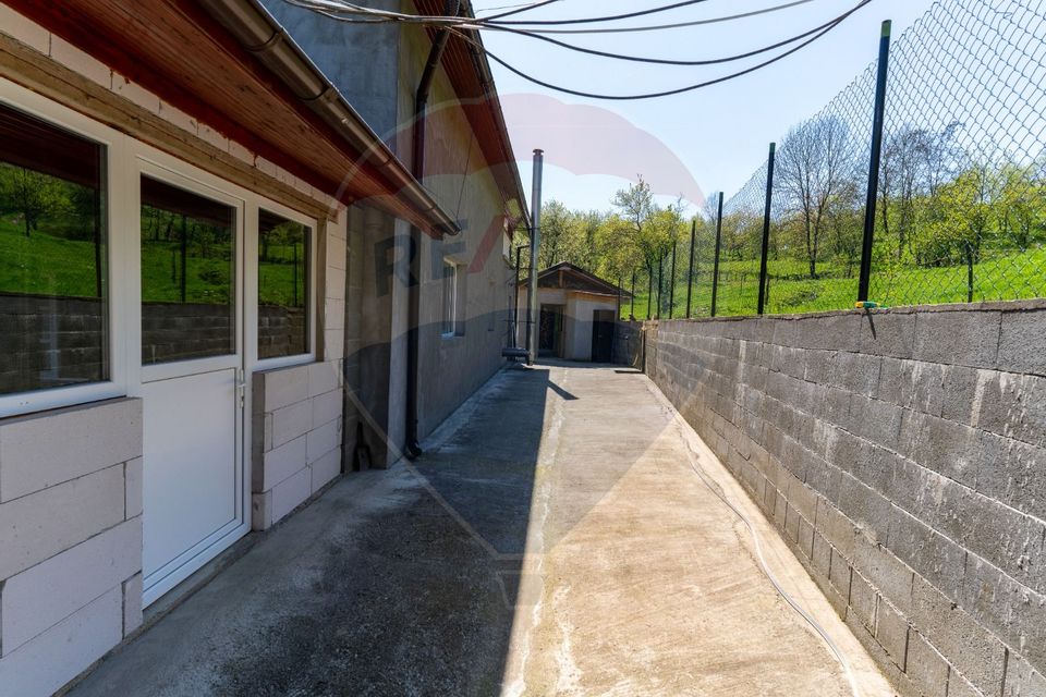 6 room House / Villa for sale