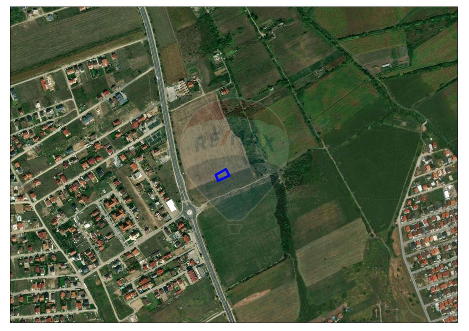 Land 745sqm Sanmartin / None
