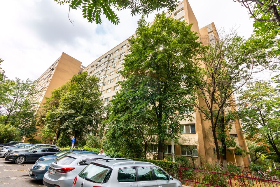 Apartament 3 camere de vânzare | ParkLake Titan | 64 mp + balcon