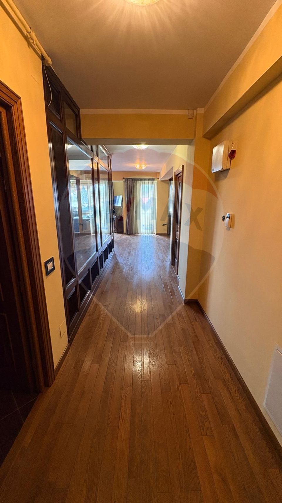 3 room Apartment for sale, Central area