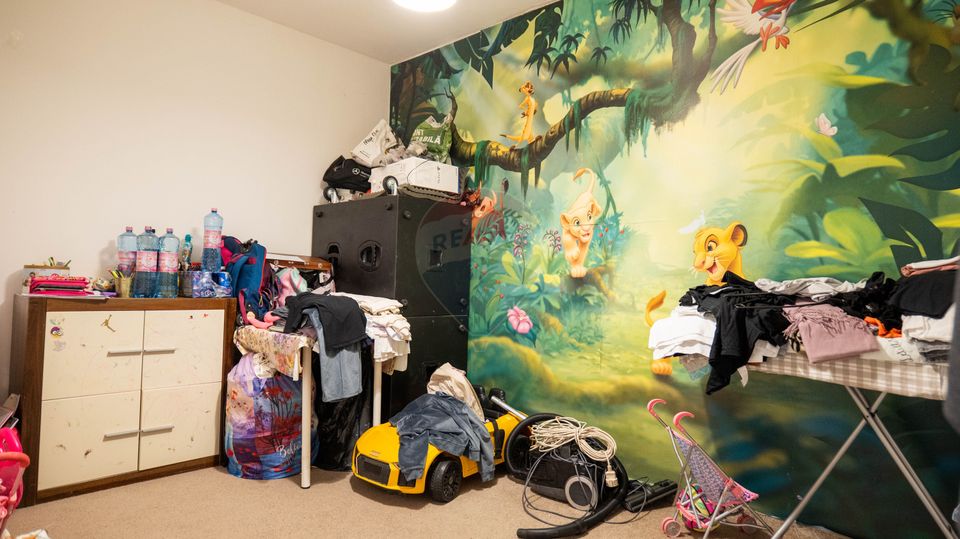 4 room House / Villa for sale, Periferie area