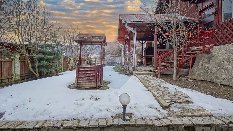 Casă cu 6 camere de vânzare în Azuga, Comision 0%!